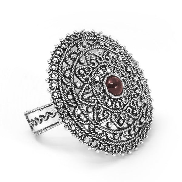 Anello con Medaglione in Filigrana e Granato La Grotta dei Preziosi